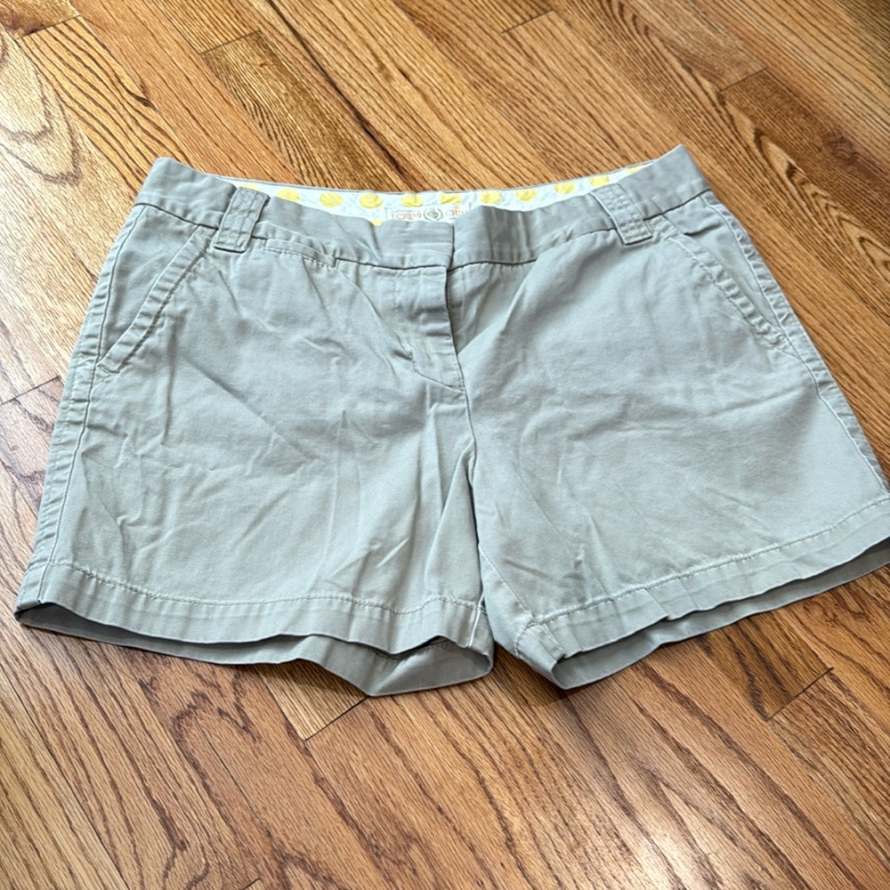 J crew city fit chino size 10 short 4.5-5” inseam